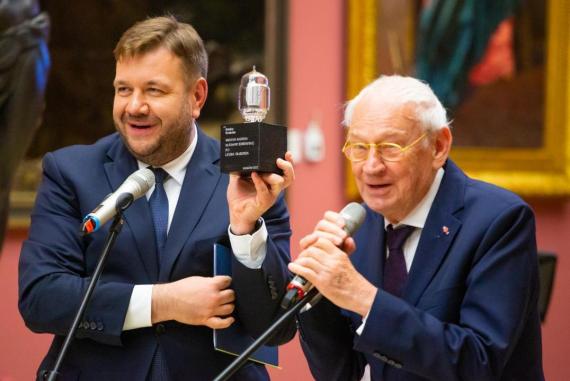 Gala Jubileuszu 95-lecia Radia Kraków – Leszek Długosz uhonorowany Radiową Nagrodą im. Romany Bobrowskiej