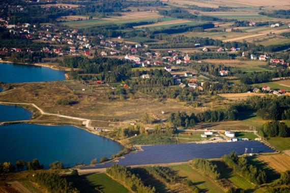 Drugie życie farmy fotowoltaicznej. Wierzchosławice mają pomysł na mniejsze opłaty za prąd