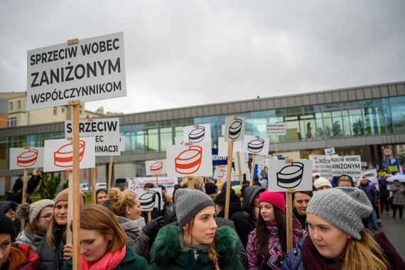 Ogólnopolski protest pielęgniarek w Tarnowie