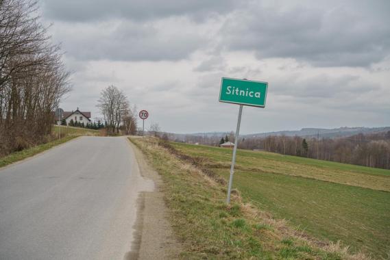 Wieś Sitnica chce się odłączyć od gminy Biecz. Powodów jest kilka