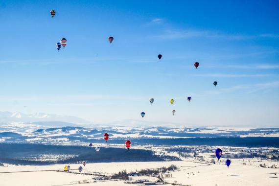 Kolorowe balony na naszym niebie! Świat z góry i niesamowite widoki. 