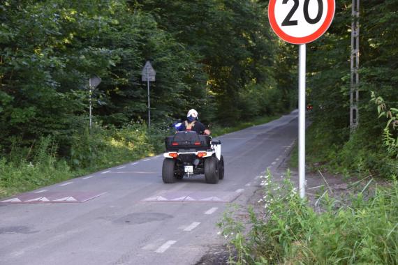 Nocne poszukiwania zaginionego 14-latka w Puszczy Niepołomickiej