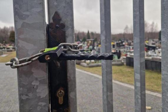 Część cmentarza w Trzebini może być użytkowana