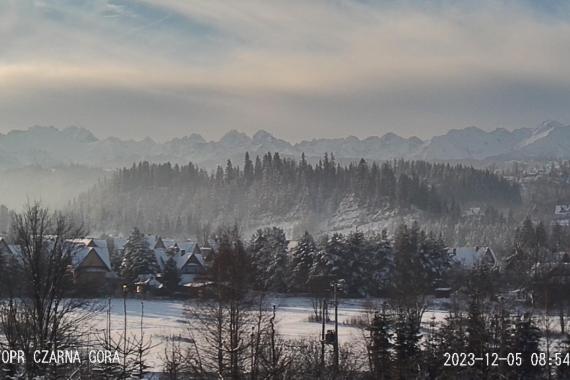 Tatry: Poszukiwania 46-latka wstrzymane; bardzo trudne warunki