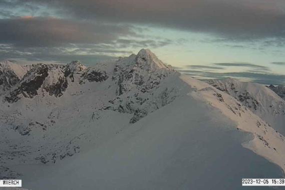 Tatry/ W środę rusza wyciąg narciarski na Kasprowym Wierchu