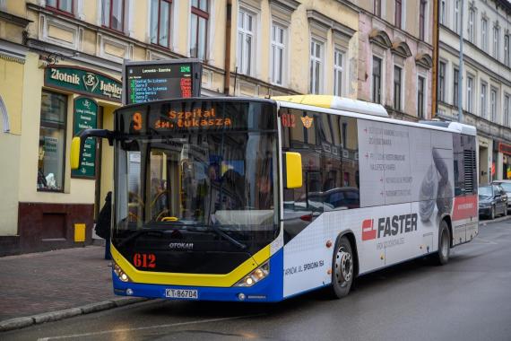 Wiemy już, o ile miałyby wzrosnąć ceny biletów komunikacji miejskiej w Tarnowie