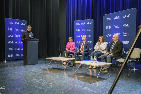 Spalarnia, stadion i poszerzenie granic miasta. Prezydencka debata Radia Kraków w Nowym Sączu