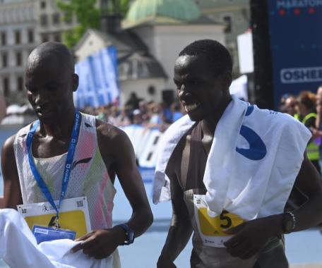 Cracovia Maraton: ﻿Kenijczycy najszybsi w Krakowie 