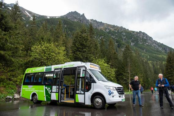 Zakończyły się testy elektrycznego busa na trasie do Morskiego Oka. 