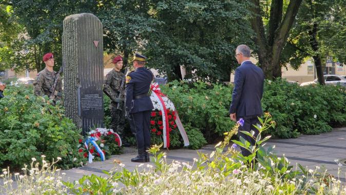 W Krakowie uczczono 84. rocznicę pierwszego masowego transportu Polaków do KL Auschwitz