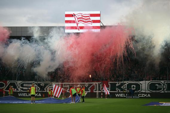 Cracovia ukarana za zachowanie kibiców