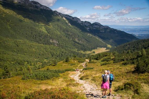 Tatry z rekordową liczbą turystów.  Które szlaki najpopularniejsze?