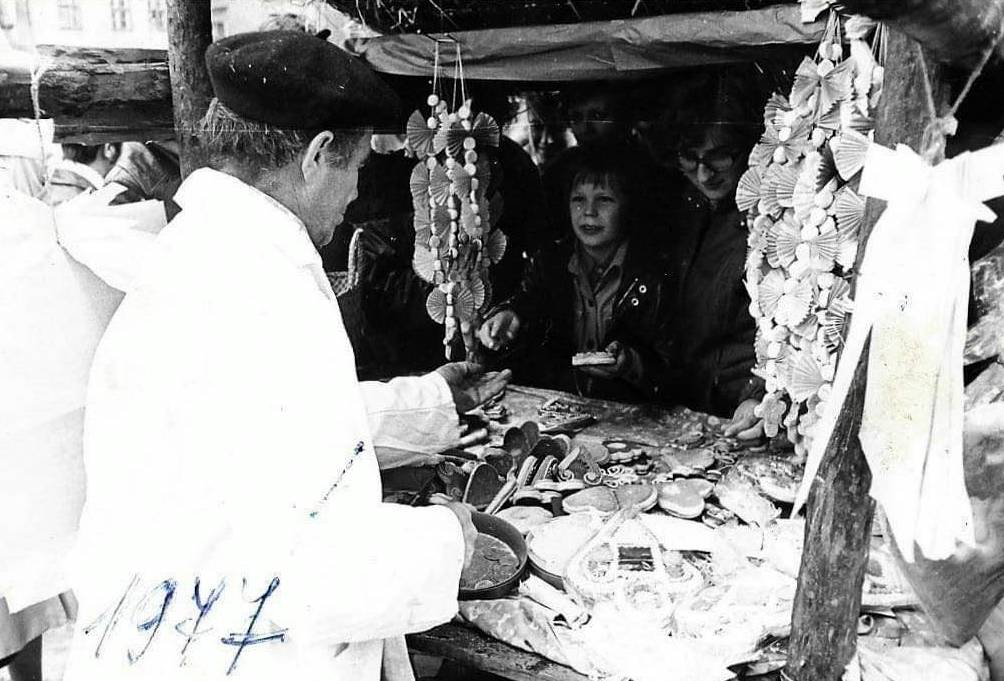 Stoisko F. Grzegorczyka rok 1977. (fot. ze zbiorów rodzinnych)