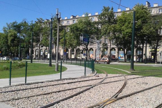 Kolejny etap prac na torowisku na al. Solidarności. Będą utrudnienia i objazdy