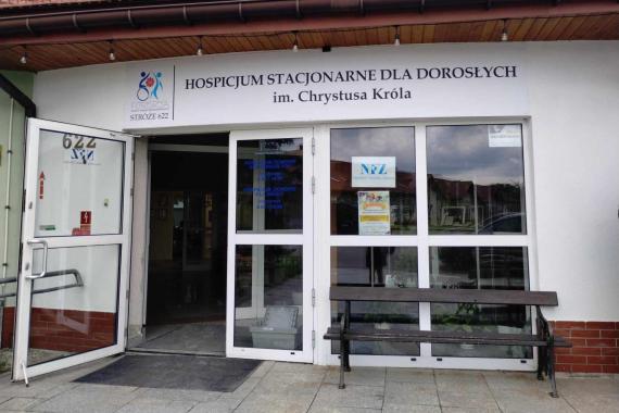 Brakuje mebli i drobnego sprzętu medycznego. Hospicjum w Stróżach prosi o pomoc