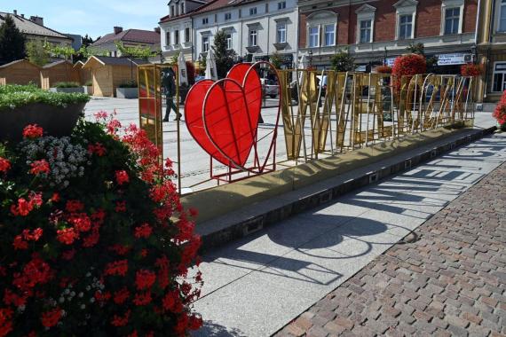 Nauczyciele w Wieliczce jednak dostaną pensje. Gmina znalazła rozwiązanie