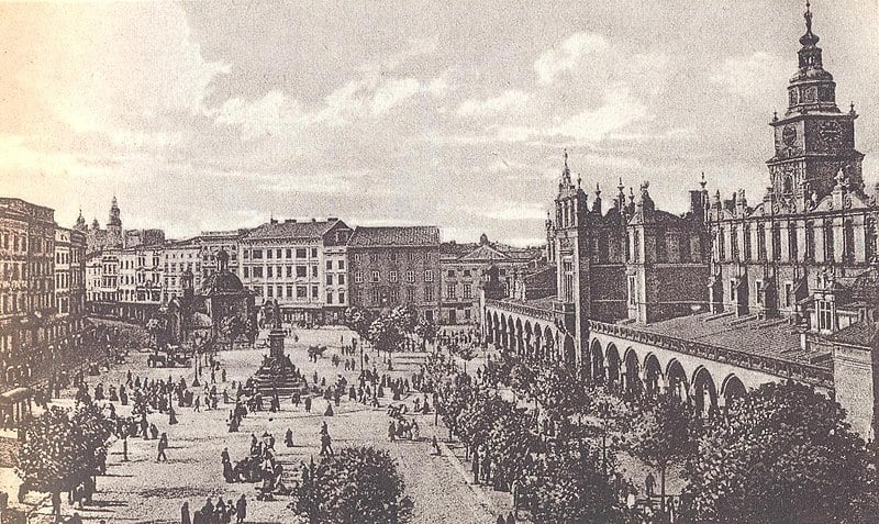 Rynek w Krakowie (1930) - fot. Wikipedia