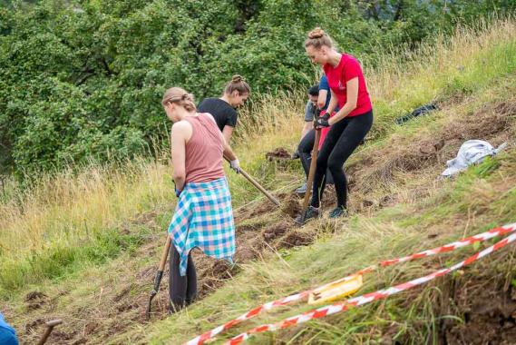 Maszkowice. Prace archeologiczne na Górze Zyndrama (Lipiec 2018)